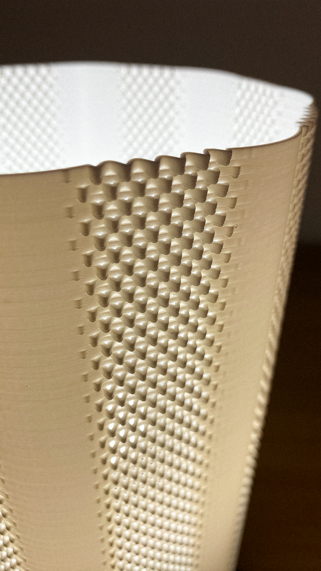 Lámpara Otto – Diseño Cilíndrico Texturizado - Imagen 3